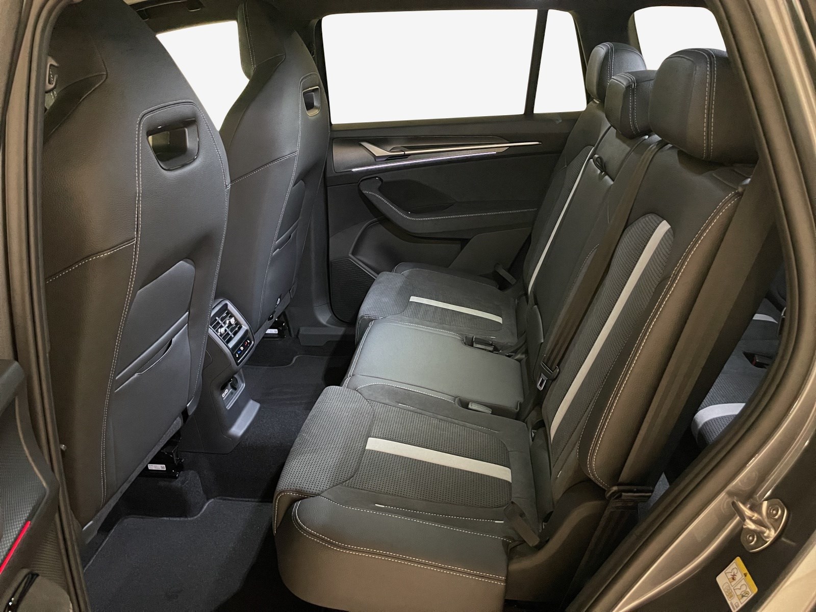 SKODA Kodiaq 2.0 TDI Sportline 4x4-image-11