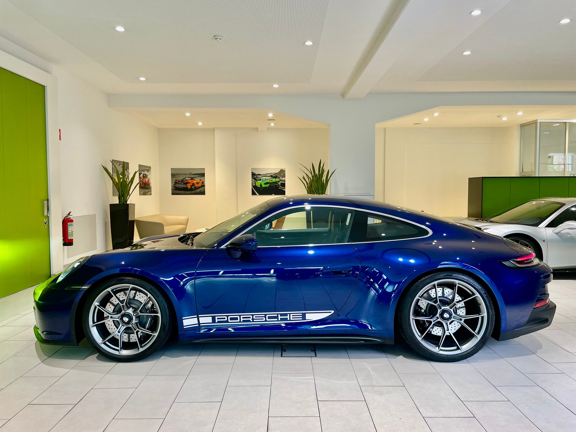 PORSCHE 911 GT3 Touring PDK