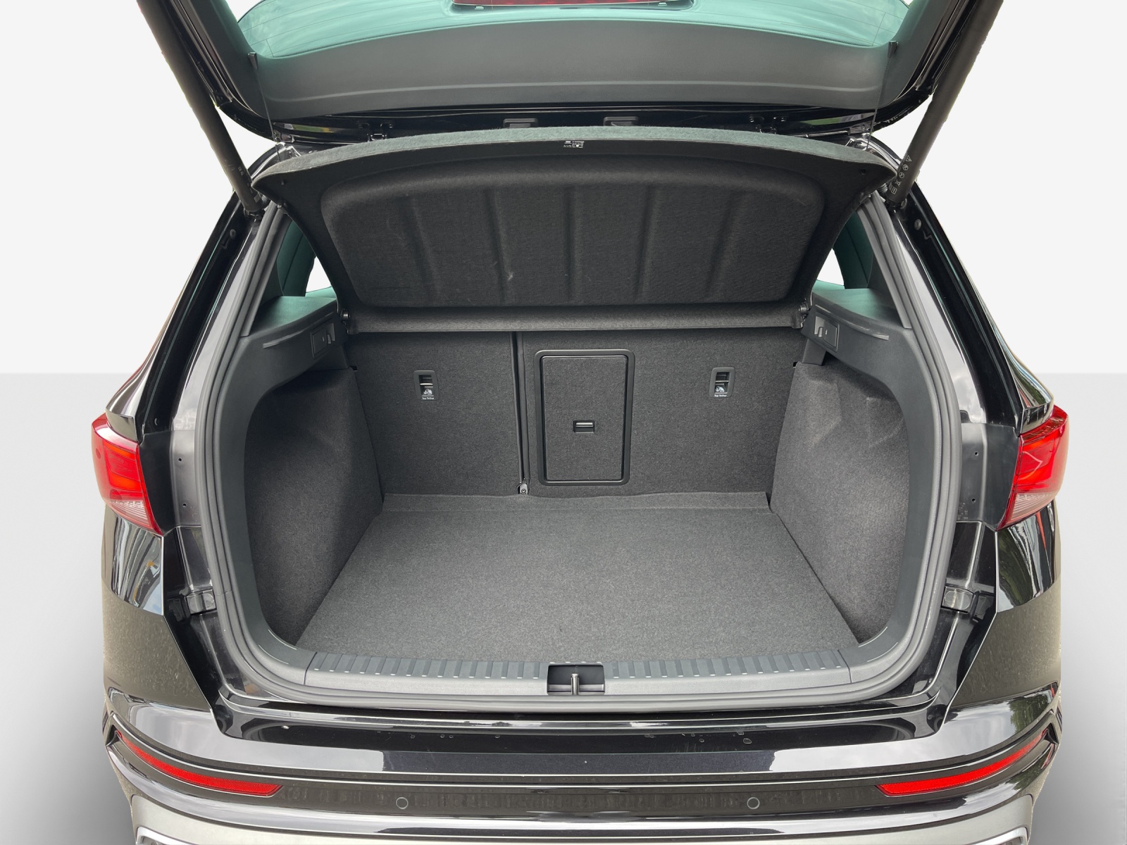 SEAT Ateca 2.0 TSI Hola FR 4Drive DSG-image-12