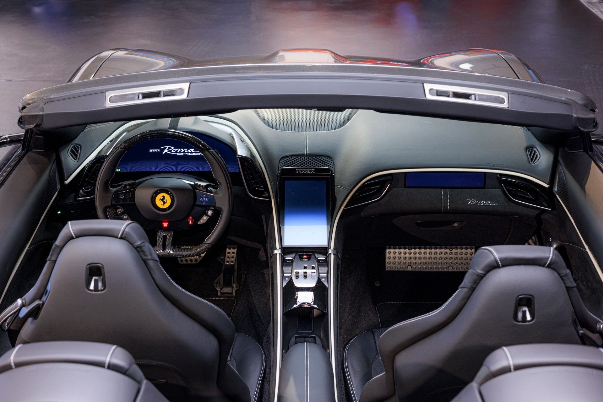 FERRARI Roma Spider 3.9 V8 T-image-5