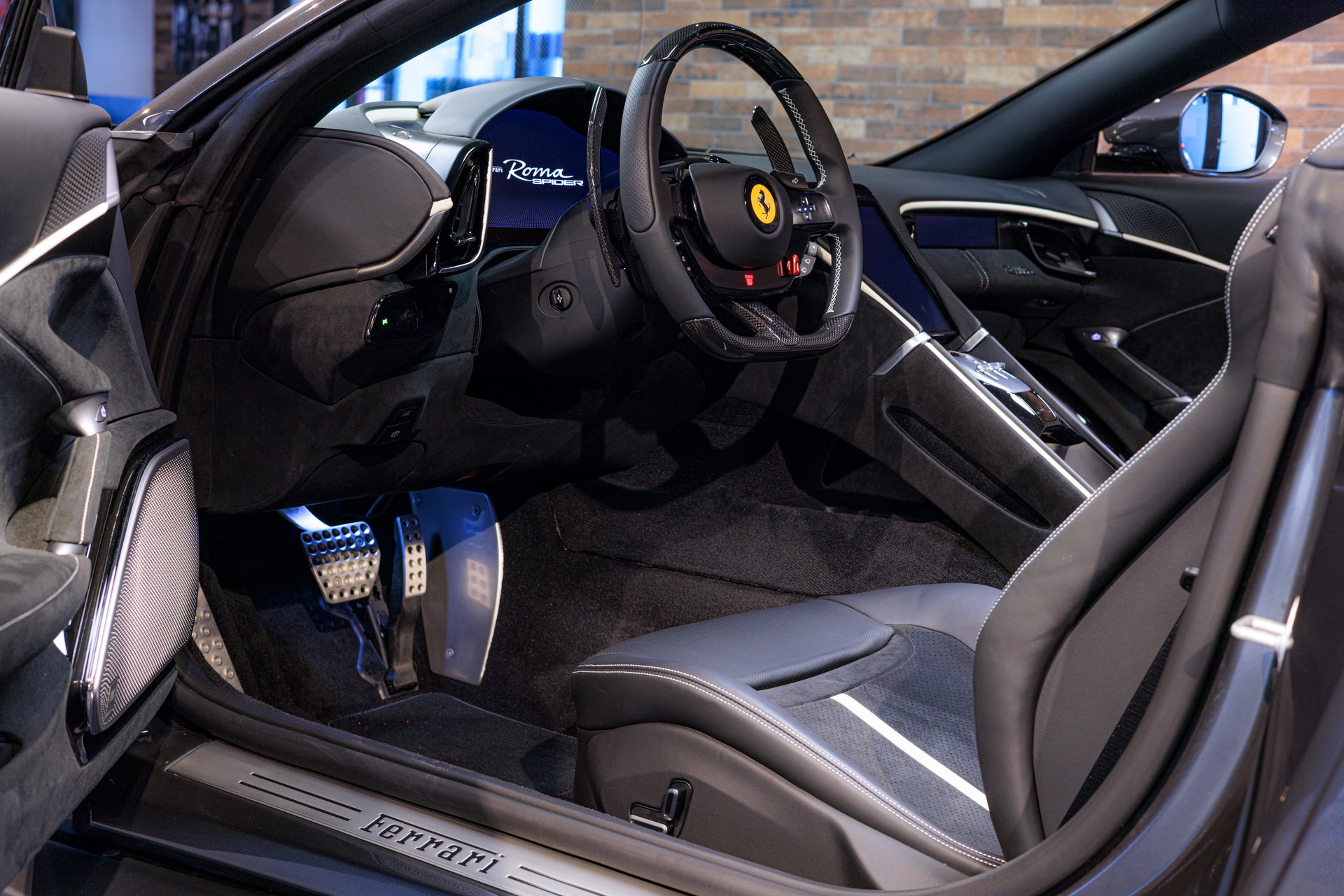 FERRARI Roma Spider 3.9 V8 T-image-8