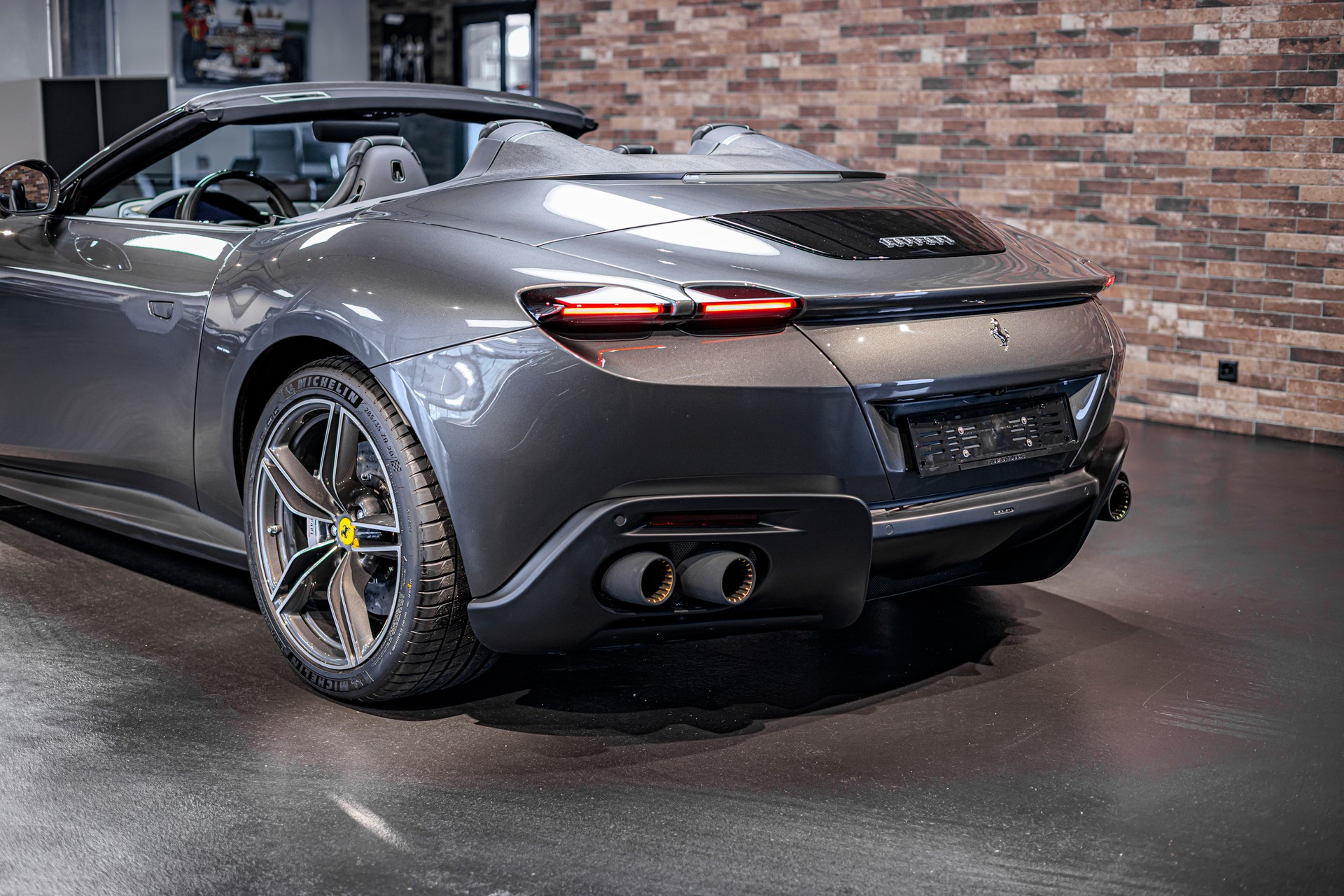 FERRARI Roma Spider 3.9 V8 T-image-11