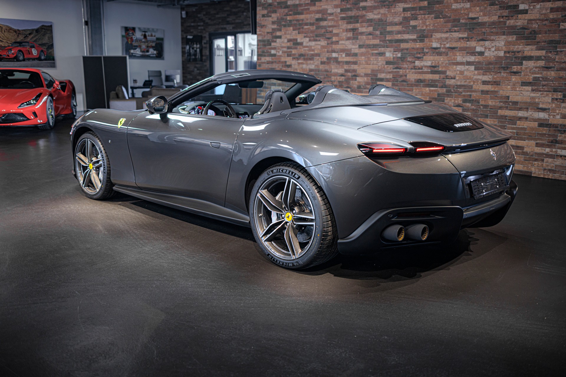 FERRARI Roma Spider 3.9 V8 T-image-3