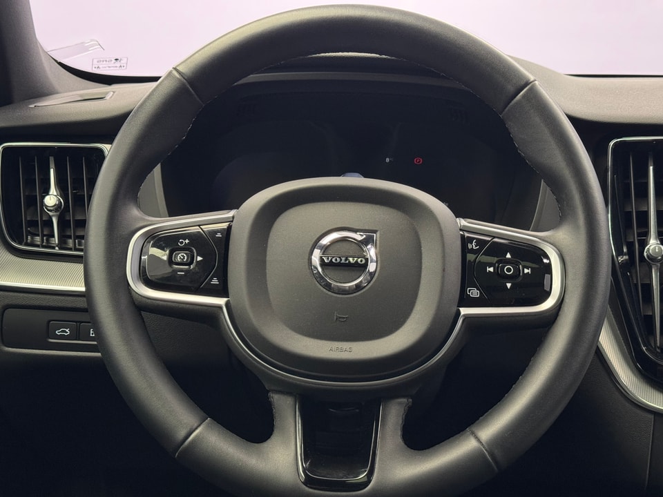 XC60 2.0 T6 TE Plus Dark eAWD