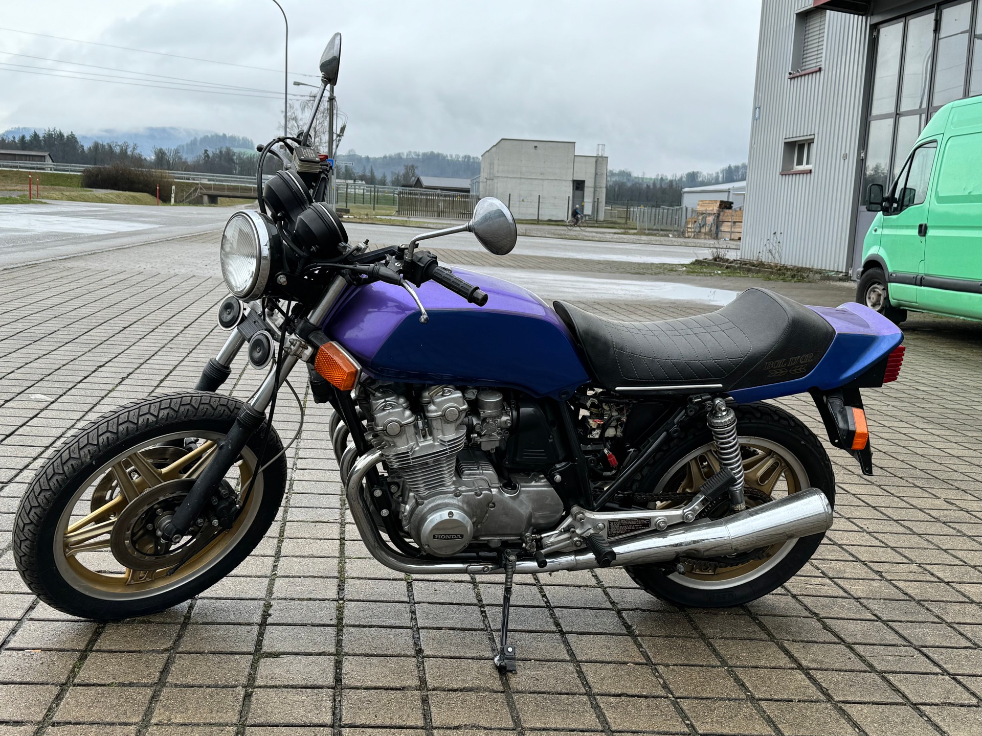 HONDA CB 900F Kaufen