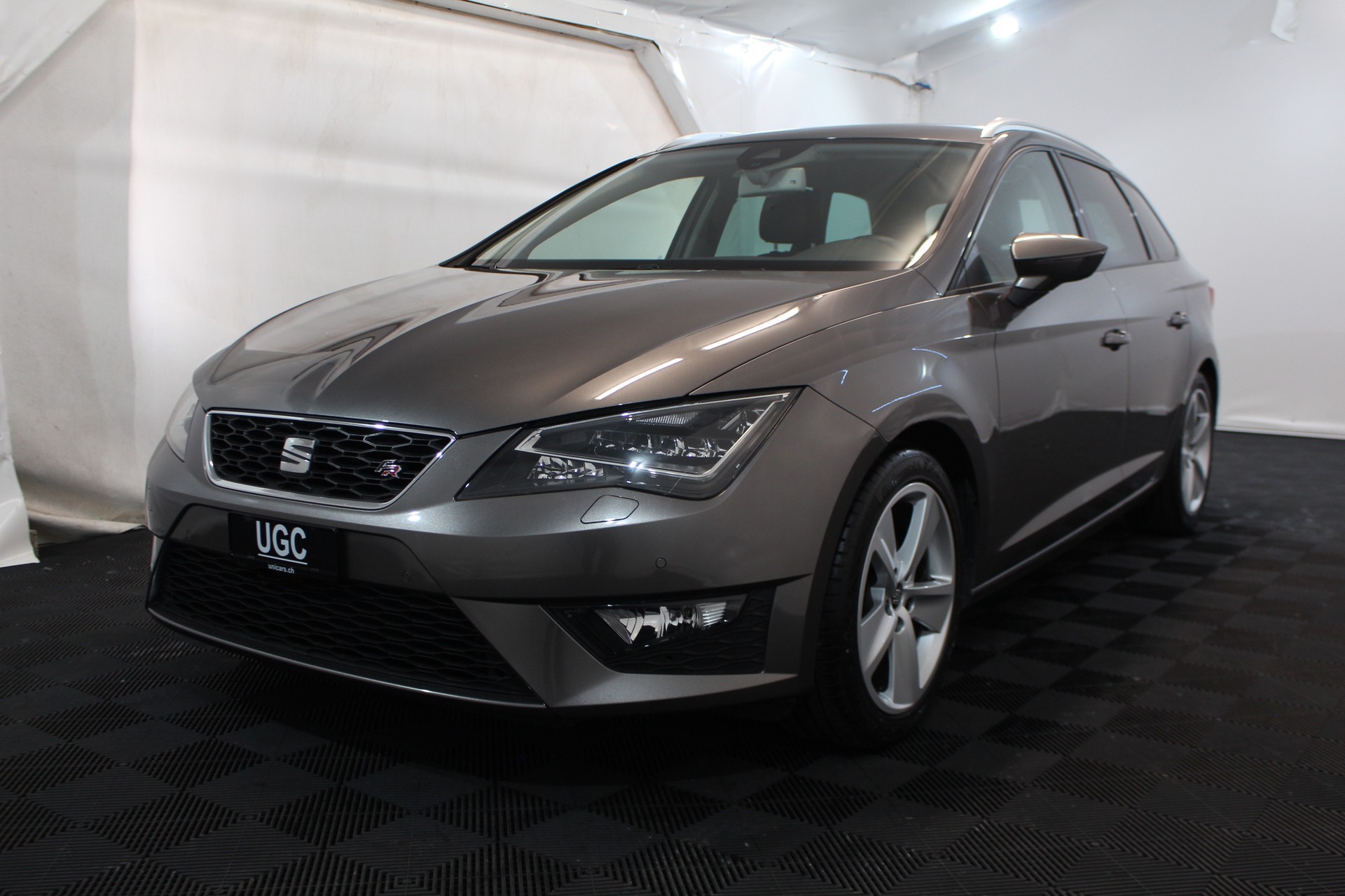 SEAT Leon ST 1.4 TSI FR-showroom-element-2