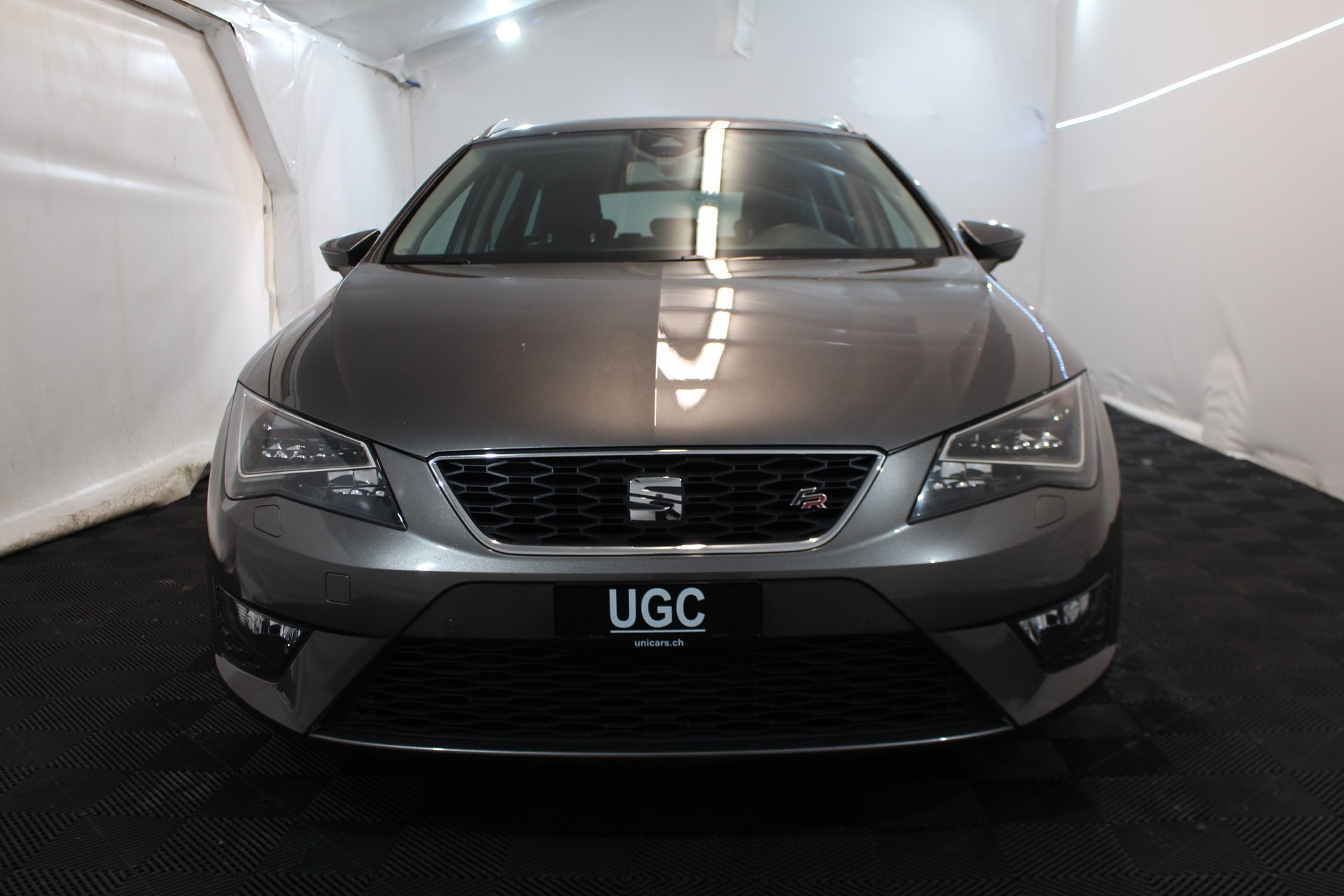 SEAT Leon ST 1.4 TSI FR-showroom-element-1