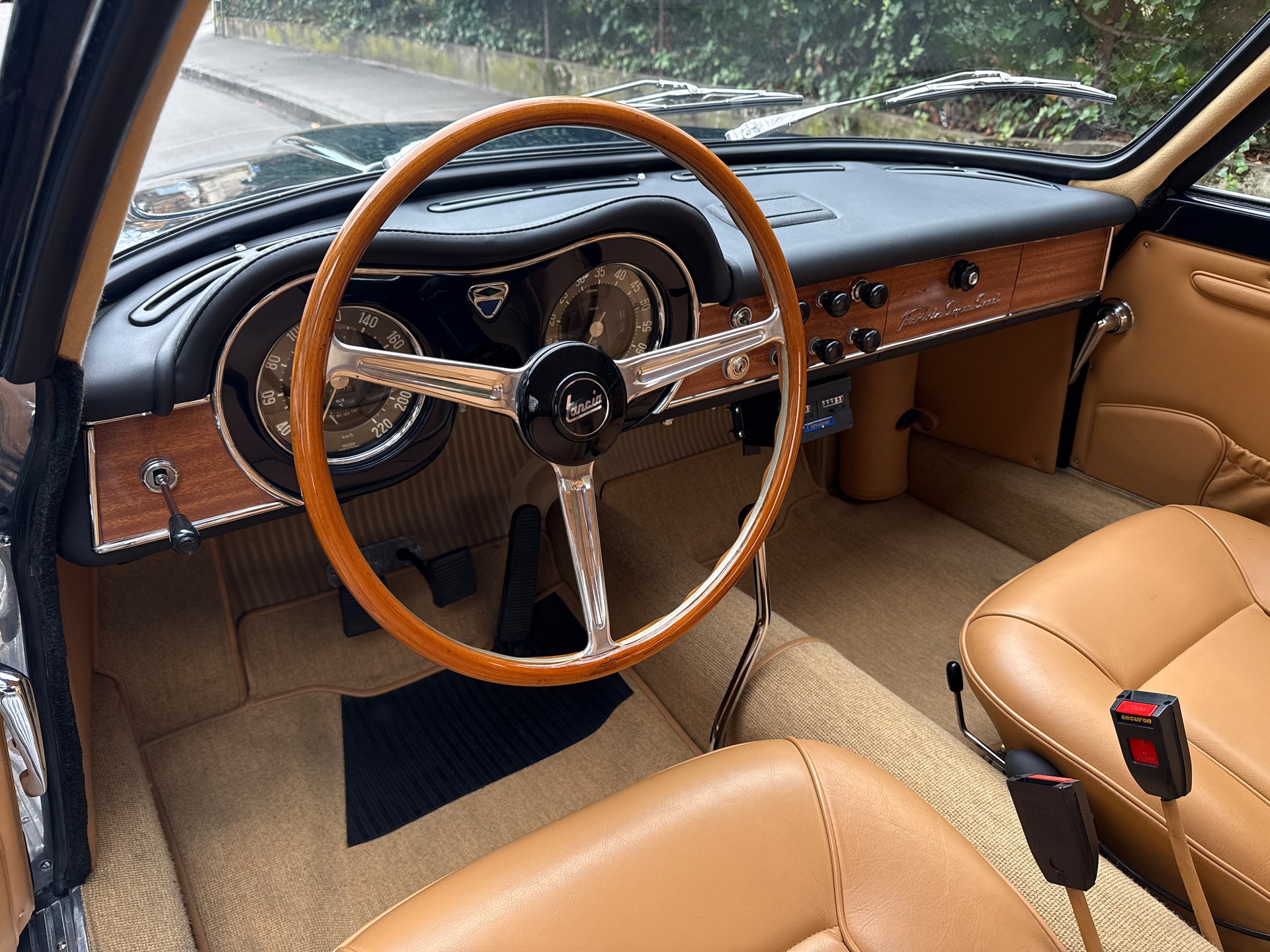 https://listing-images.autoscout24.ch/72/20013072/550154960.JPG?w=1920&q=90