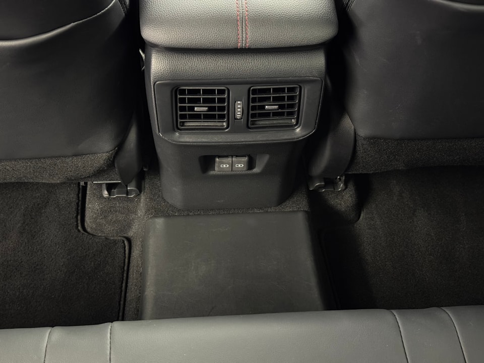 RAV4 Plug-in Hybrid 2.5 Premium AWD-i