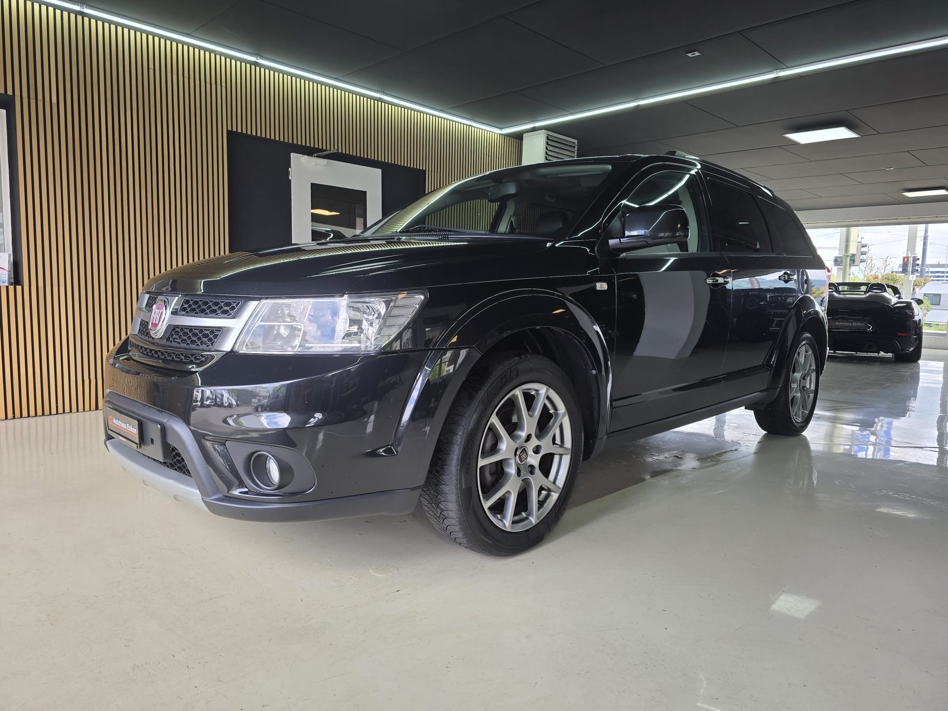 FIAT Freemont 2.0 MJ Lounge AWD Automat-showroom-element-2