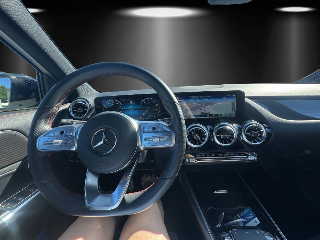 MERCEDES-BENZ GLA 250-image-9