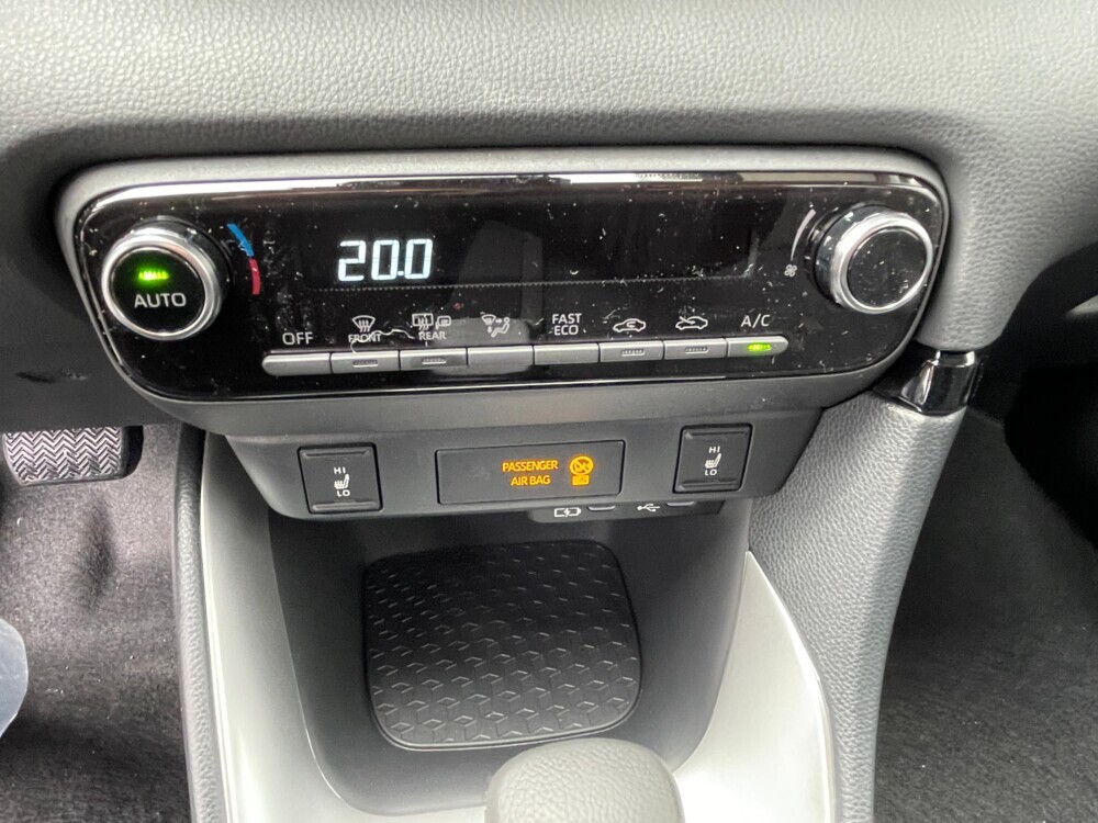 Image MAZDA 2 2 Hybrid Centre-line