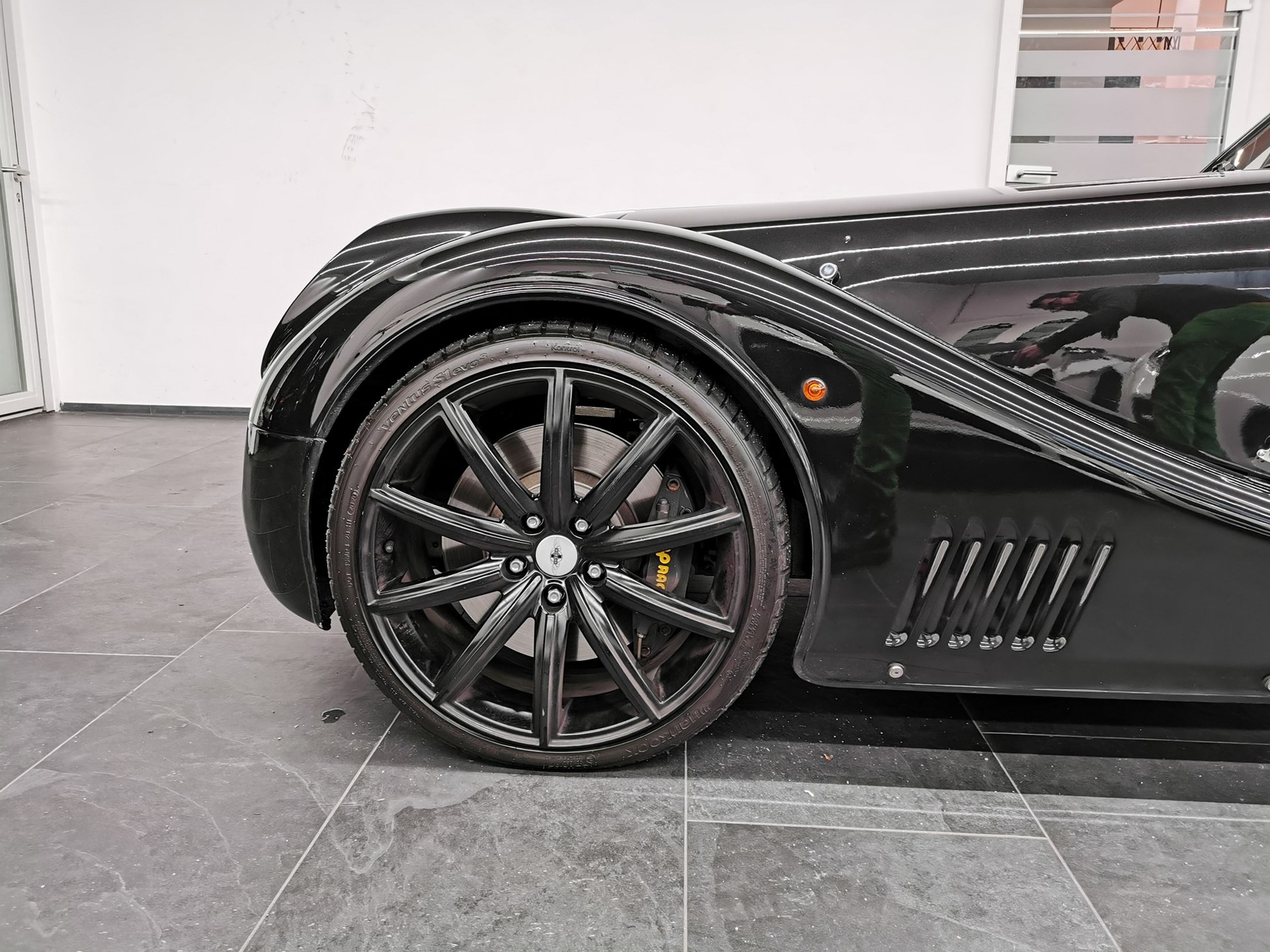 MORGAN Aero 8 4.8 AERO SUPERSPORT TARGA AERO MAX SUPERSPORT V8 Swiss Pack Automatic 100 Jahre Morgan UNIKAT-image-14