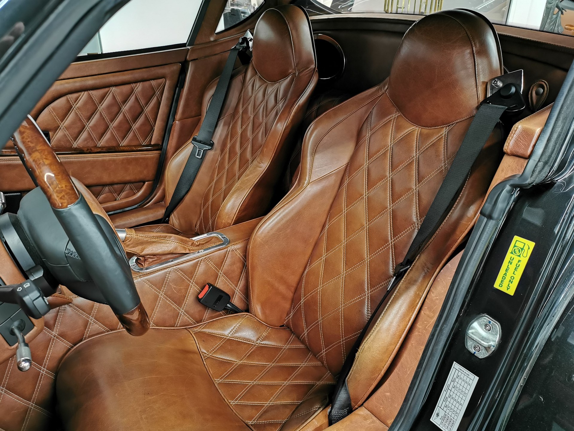 MORGAN Aero 8 4.8 AERO SUPERSPORT TARGA AERO MAX SUPERSPORT V8 Swiss Pack Automatic 100 Jahre Morgan UNIKAT-image-8