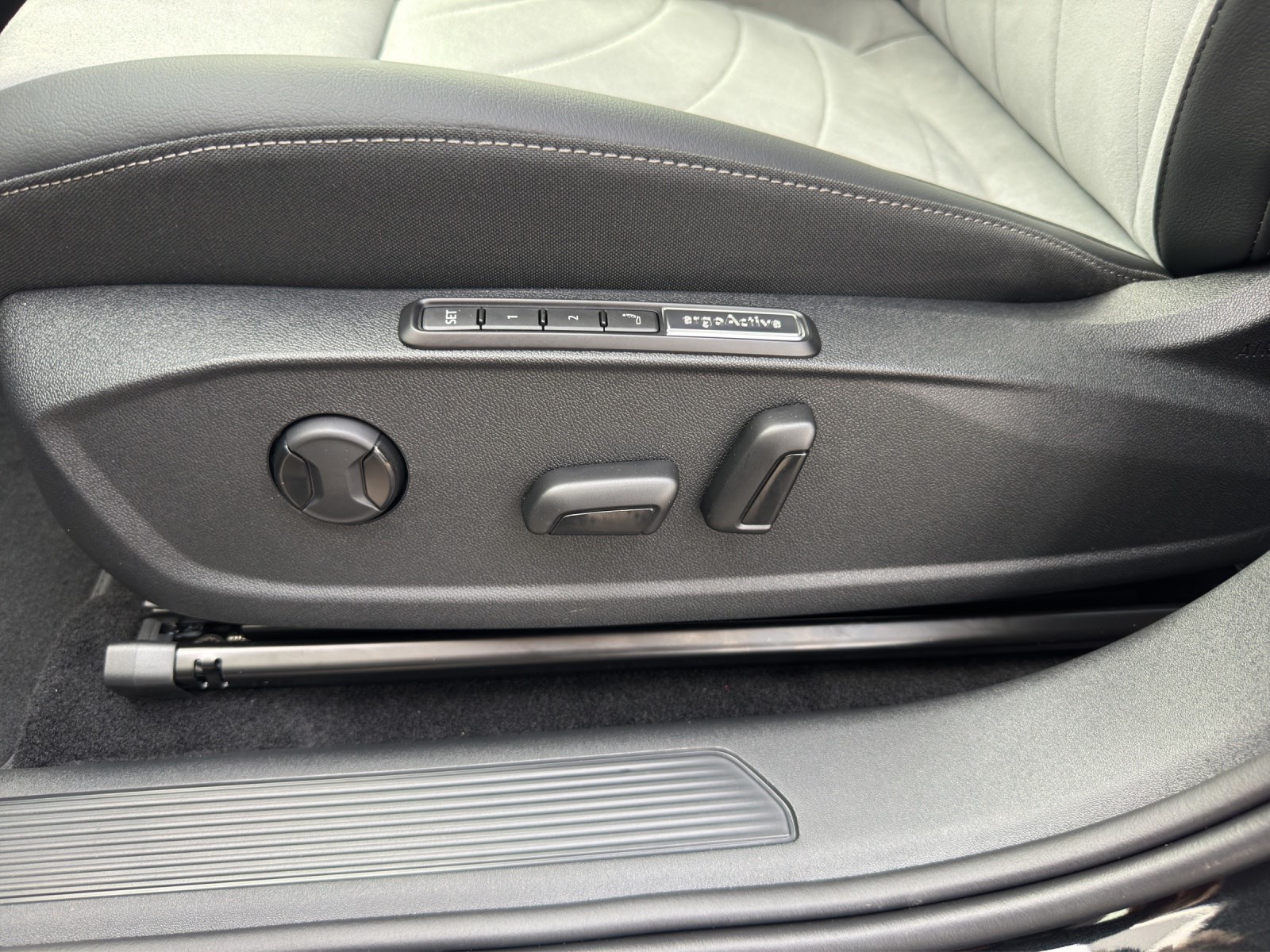 VW ID.3 Pro 59 kWh Pro United-image-15