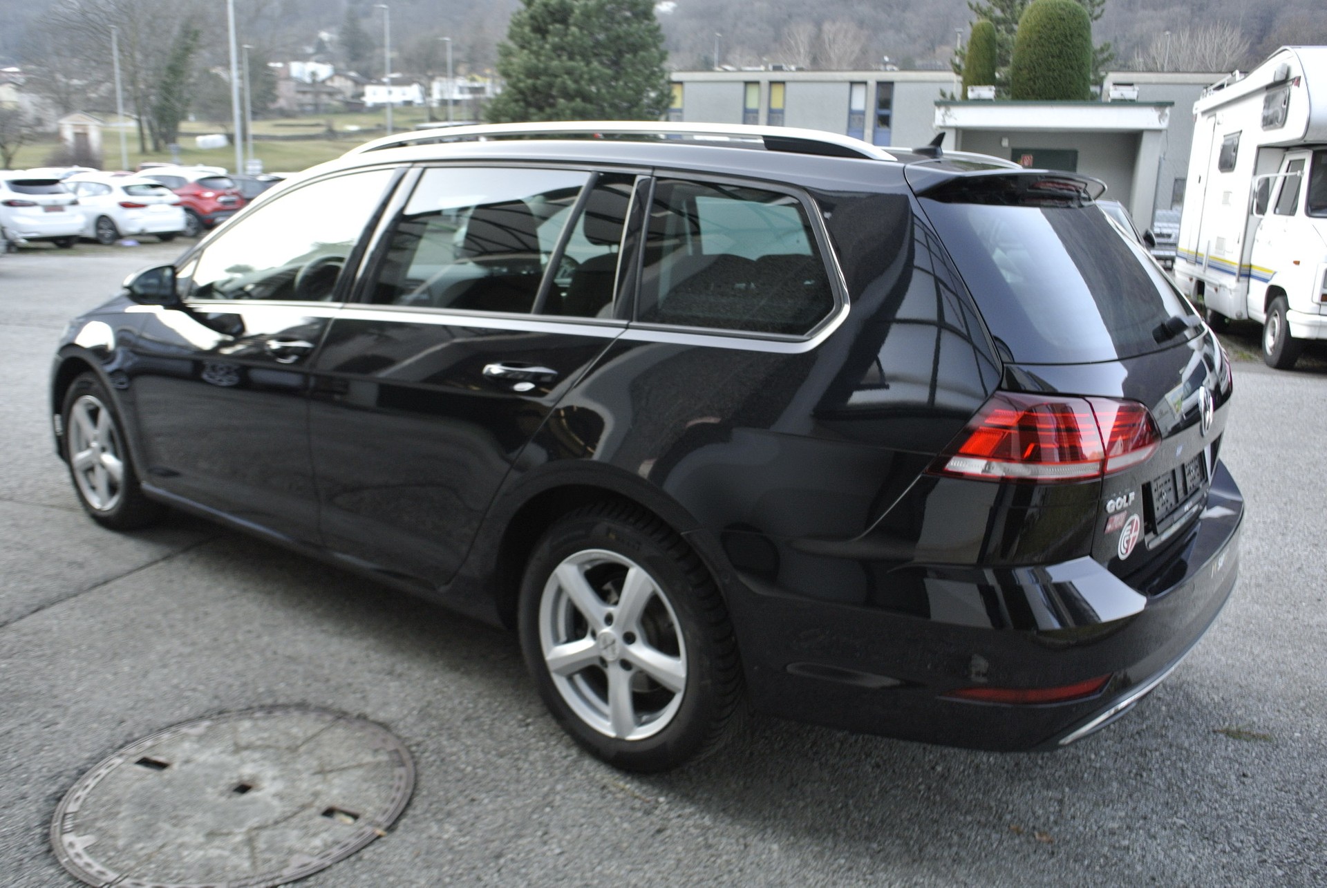 VW Golf Variant 1.5 TSI EVO Comfortline DSG-image-8