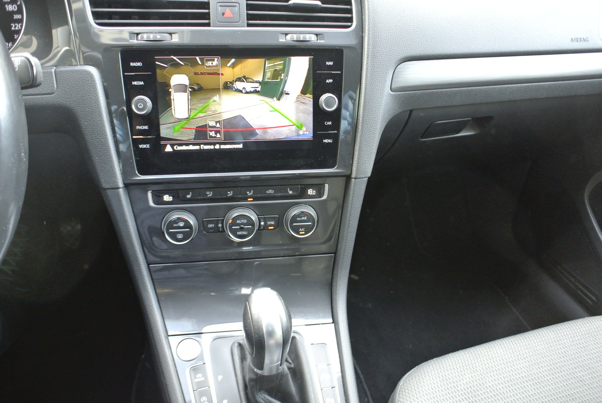 VW Golf Variant 1.5 TSI EVO Comfortline DSG-image-22