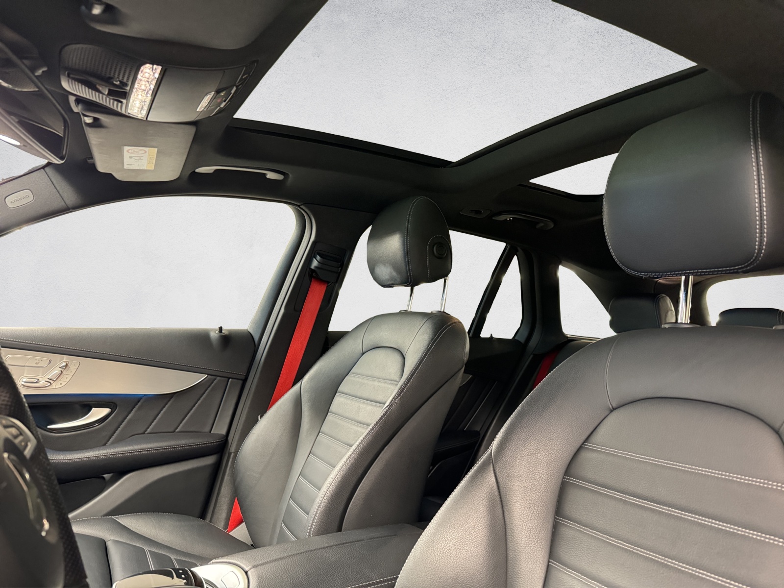 MERCEDES-BENZ GLC 43 AMG 4Matic 9G-Tronic-image-9