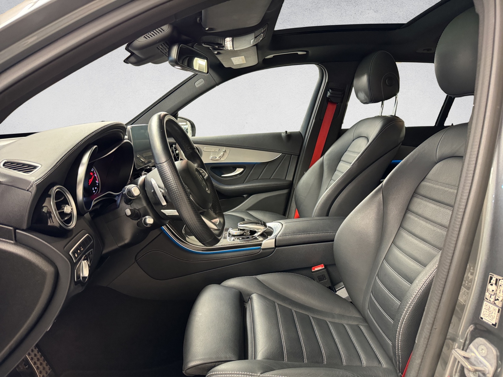 MERCEDES-BENZ GLC 43 AMG 4Matic 9G-Tronic-image-8