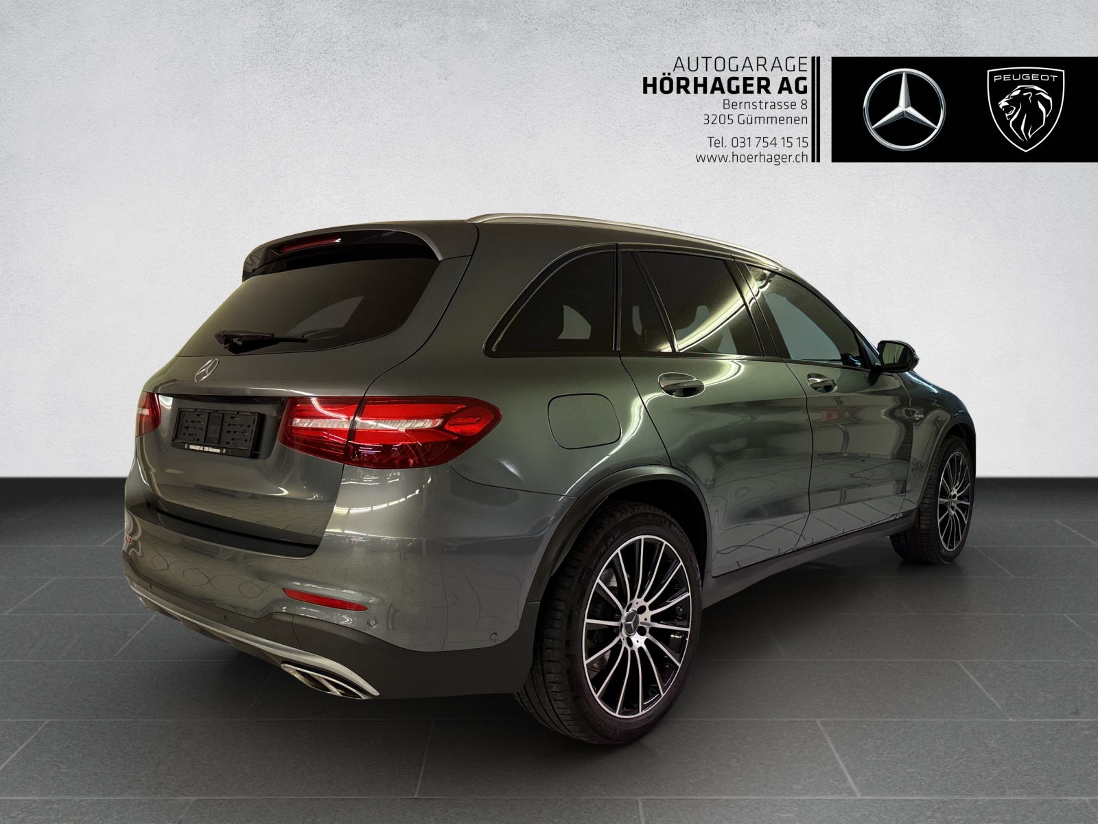 MERCEDES-BENZ GLC 43 AMG 4Matic 9G-Tronic-showroom-element-3