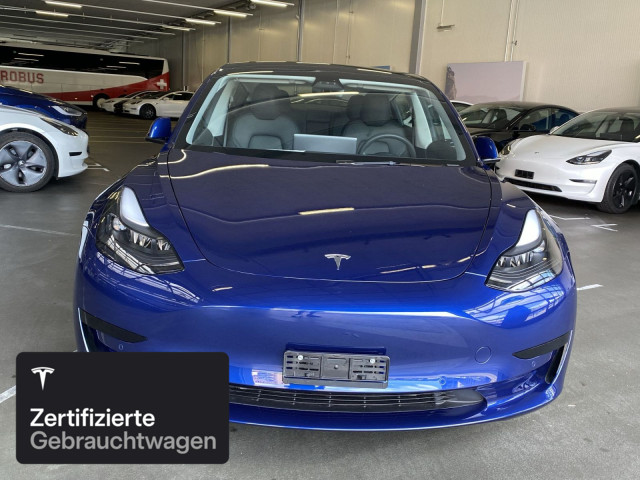 TESLA Model 3 Rear-Wheel Drive-showroom-element-1