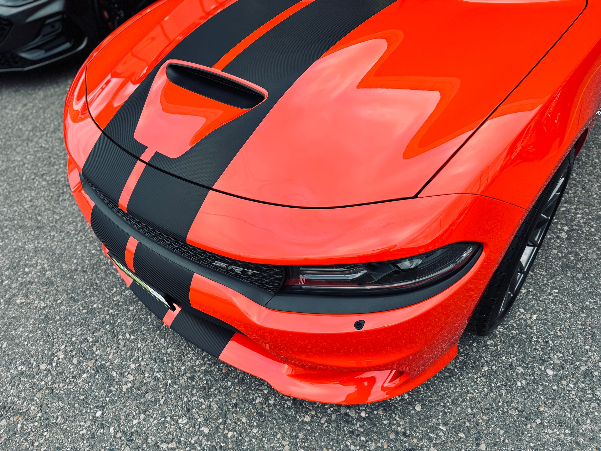DODGE Charger 6.4 V8 SRT 392 HEMI 495PS ORANGE-showroom-element-2