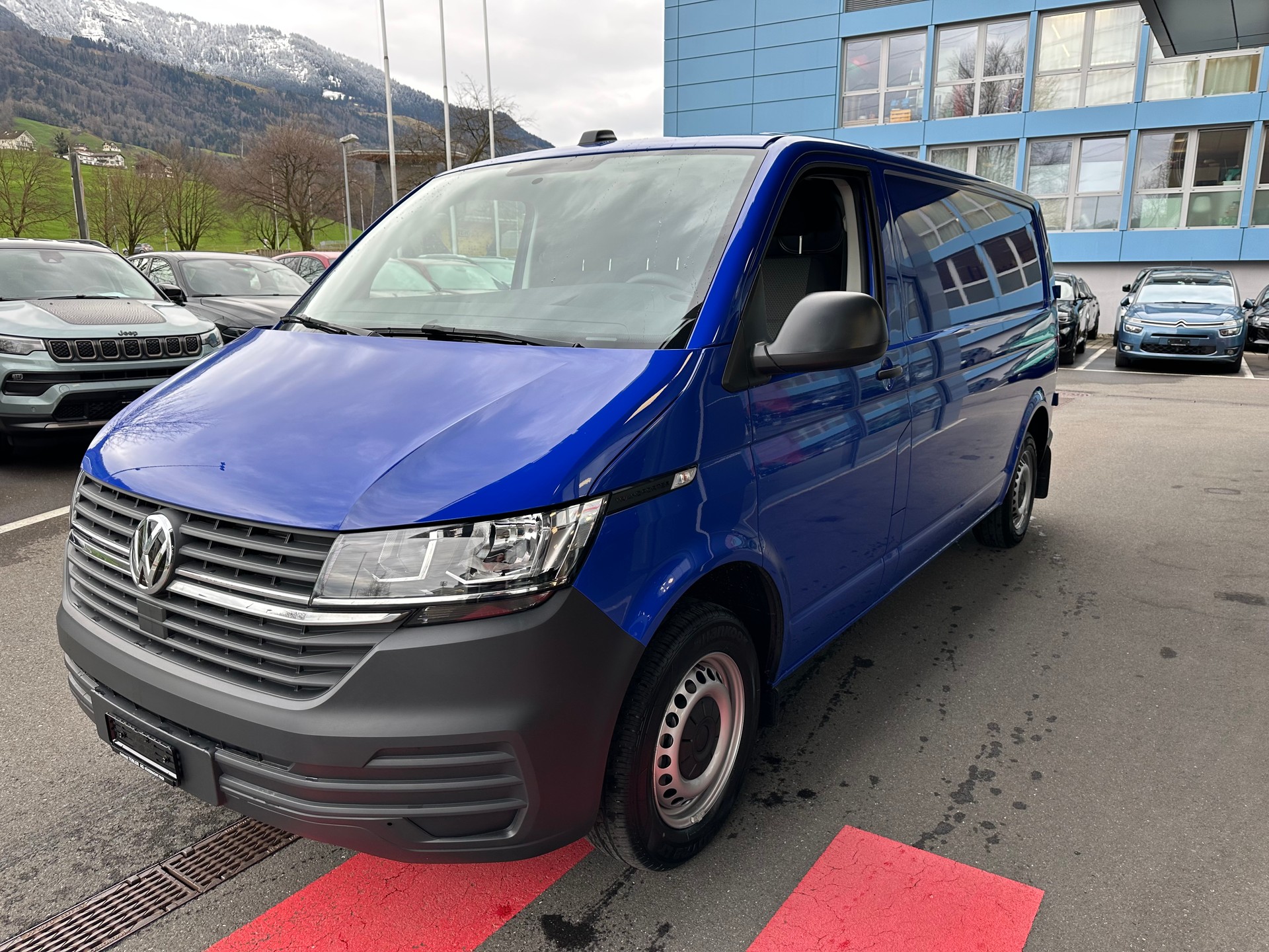 VW T6.1 2.0 TDI DSG-image-4