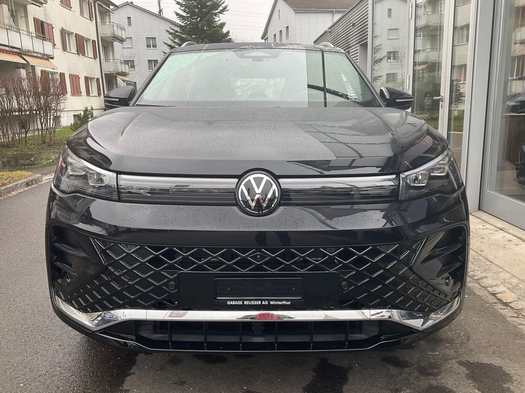VW TIGUAN FACELIFT 1.5 TSI eHYBRID R-LINE DSG *** ÜBER 100 KM ELEKTRISCHER REICHWEITE ***-showroom-element-1