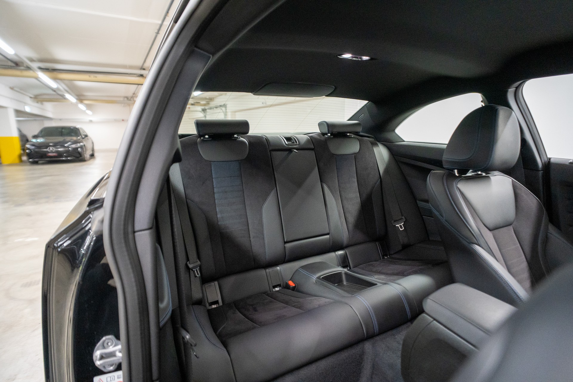 BMW M240i xDrive Coupé *CURVED-DISPLAY*-image-12