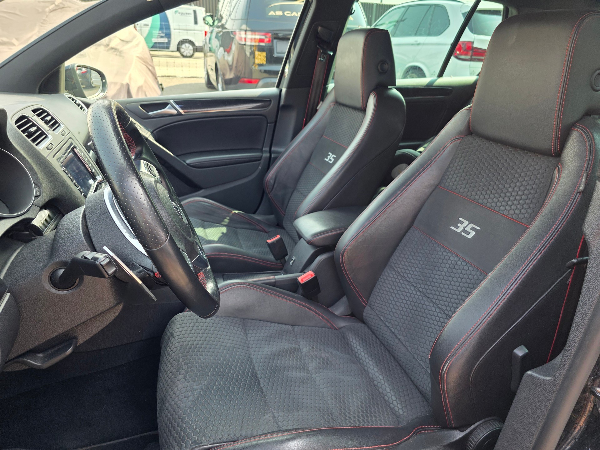 VW Golf 2.0 TSI GTI Edition 35 DSG 235PS-image-9