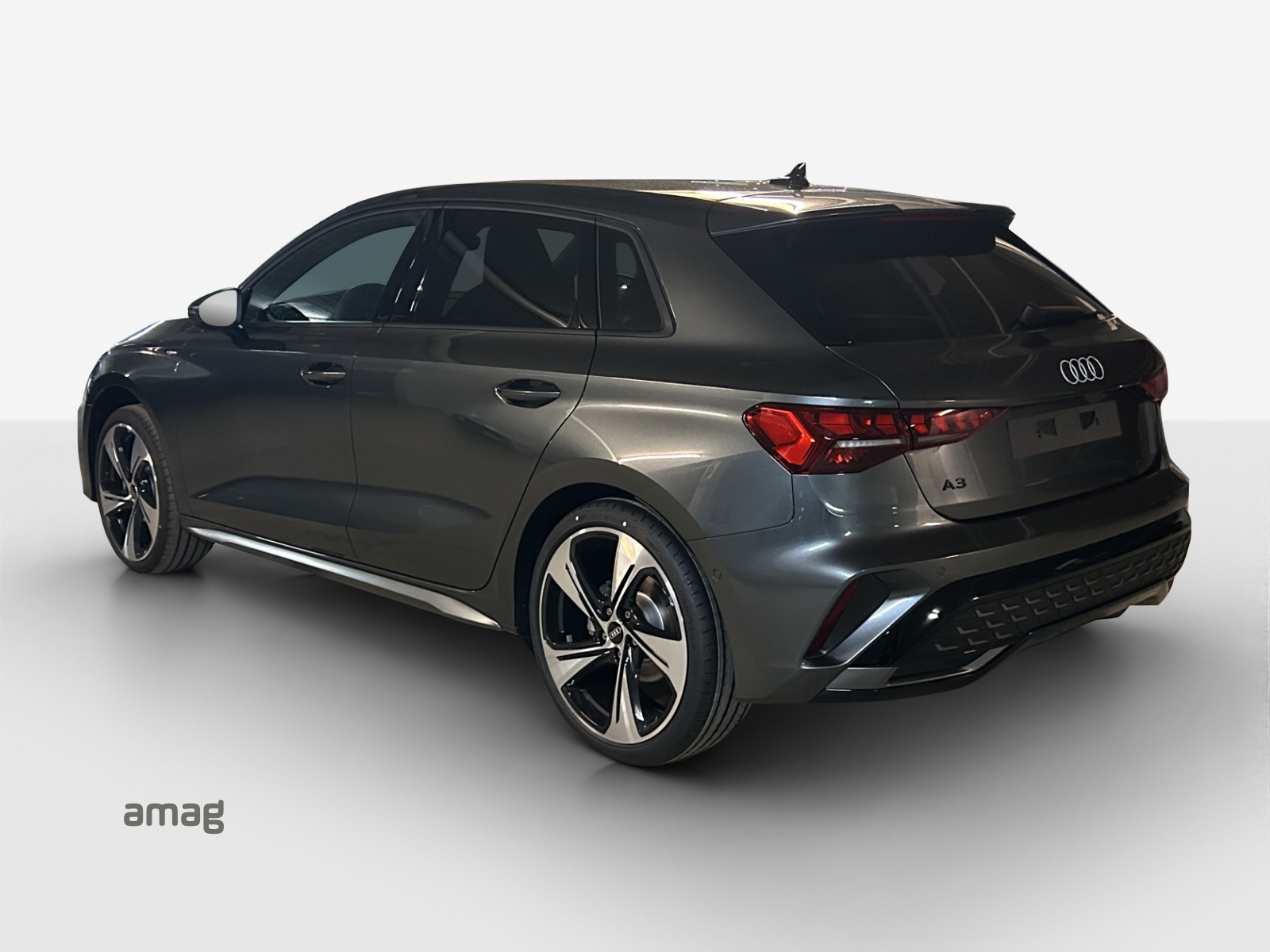 AUDI A3 Sportback 35 TFSI S line Attraction-showroom-element-2