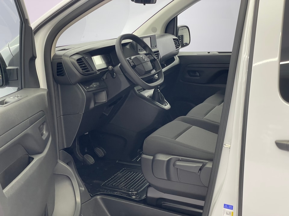 Proace Van L1 2.0 D Active