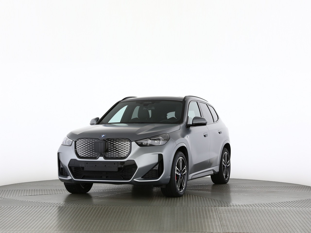 BMW iX1 xDrive 30 M Sport Pro