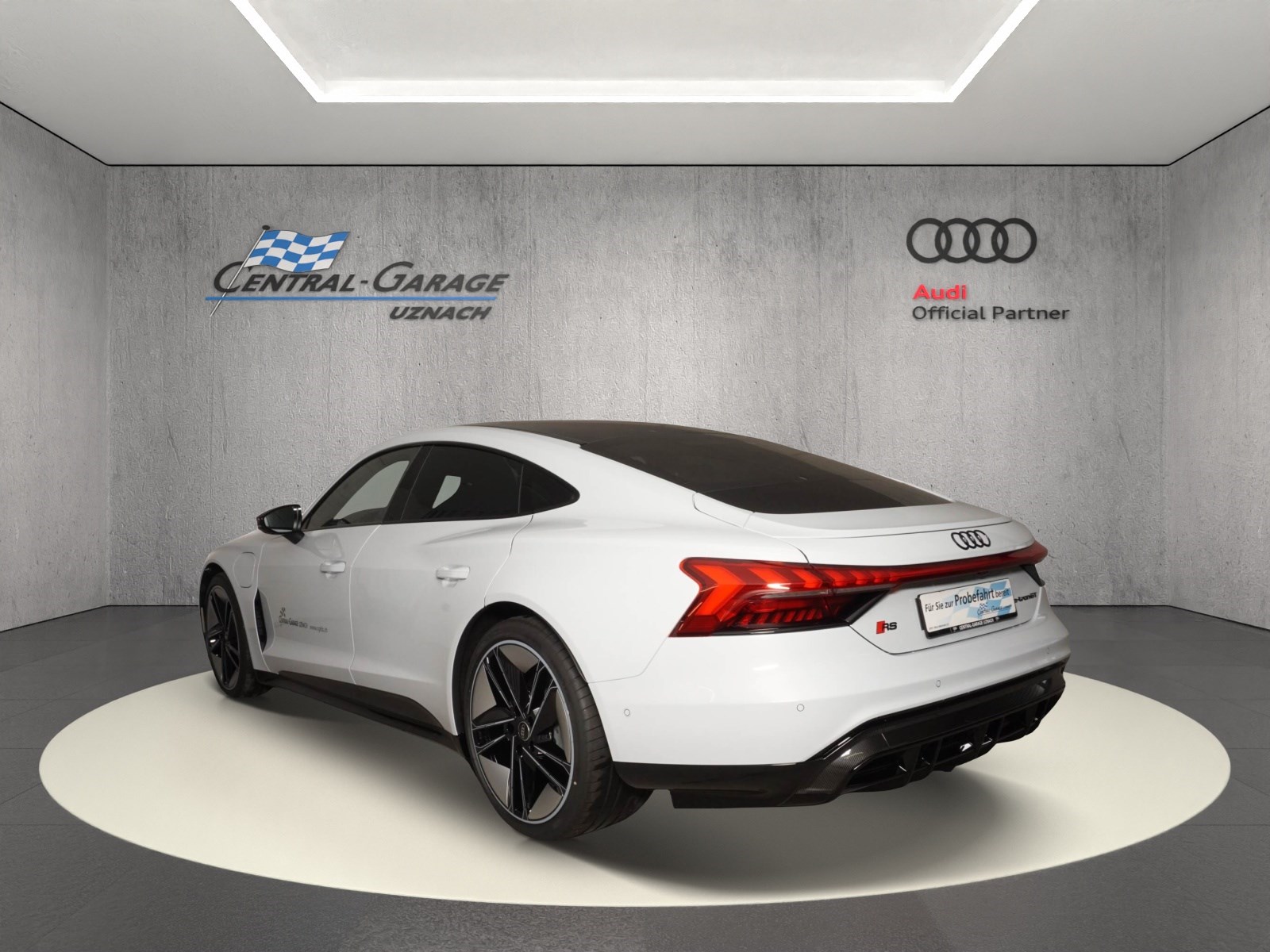AUDI RS e-tron GT quattro-showroom-element-2