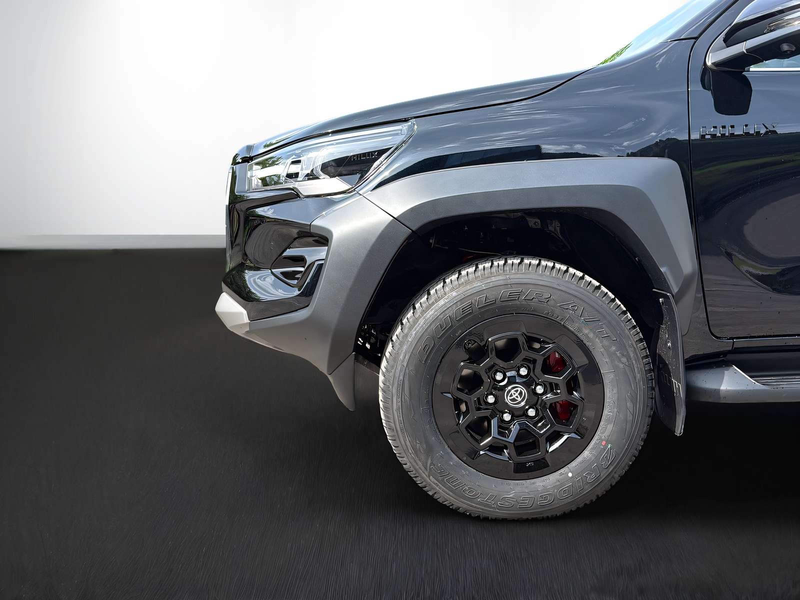 TOYOTA Hilux 230 GR Sport II Double Cab.-Pick-up 2.8 D-4D-showroom-element-3