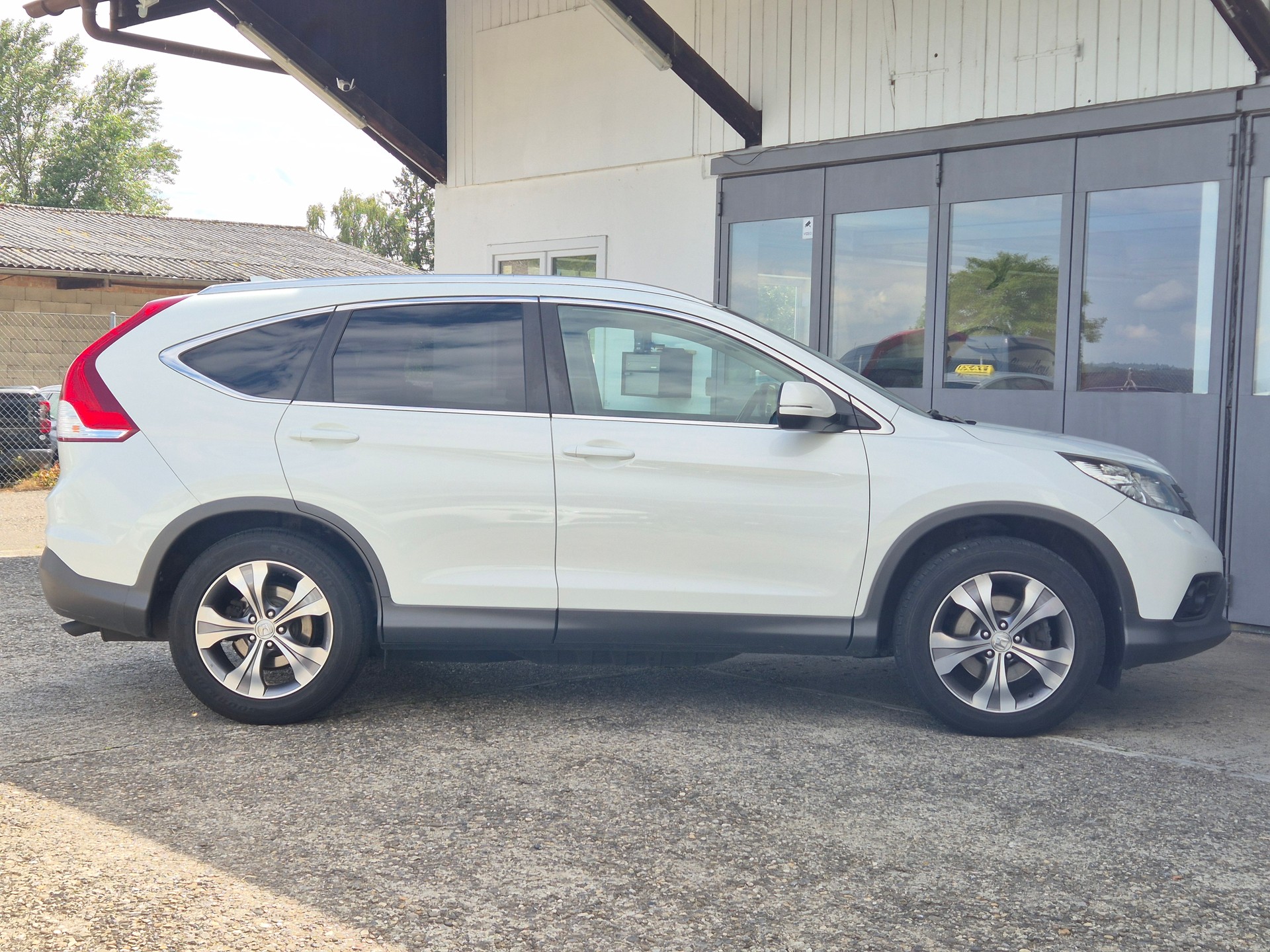 HONDA CR-V 2.2 I-DTEC LIFESTYLE 4WD-showroom-element-3