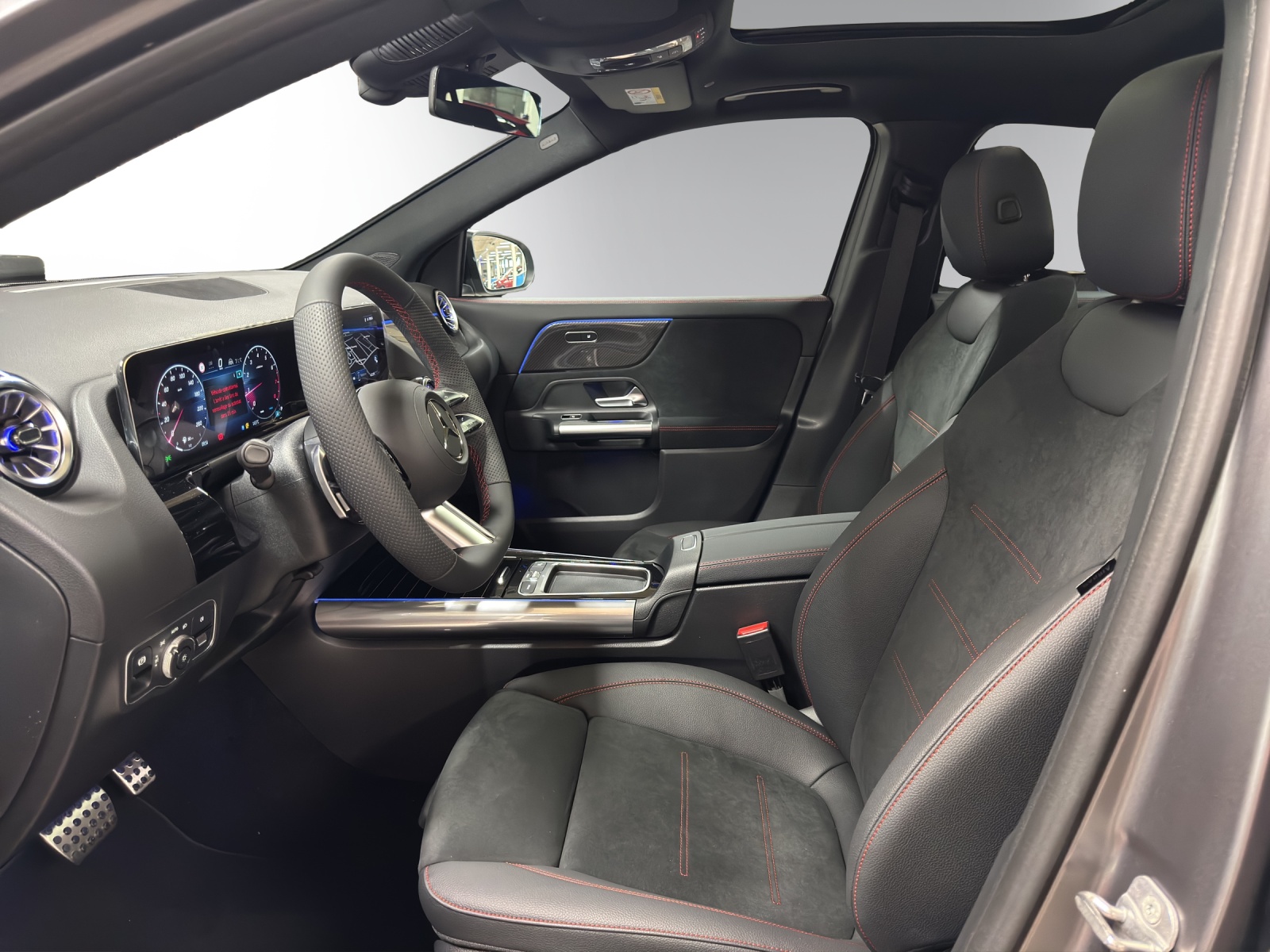 Image MERCEDES-BENZ GLA-200 GLA 200 Night Star 7G-DCT