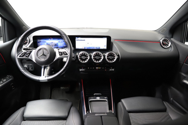 Image MERCEDES-BENZ B-220 B 220 4Matic 8G-DCT