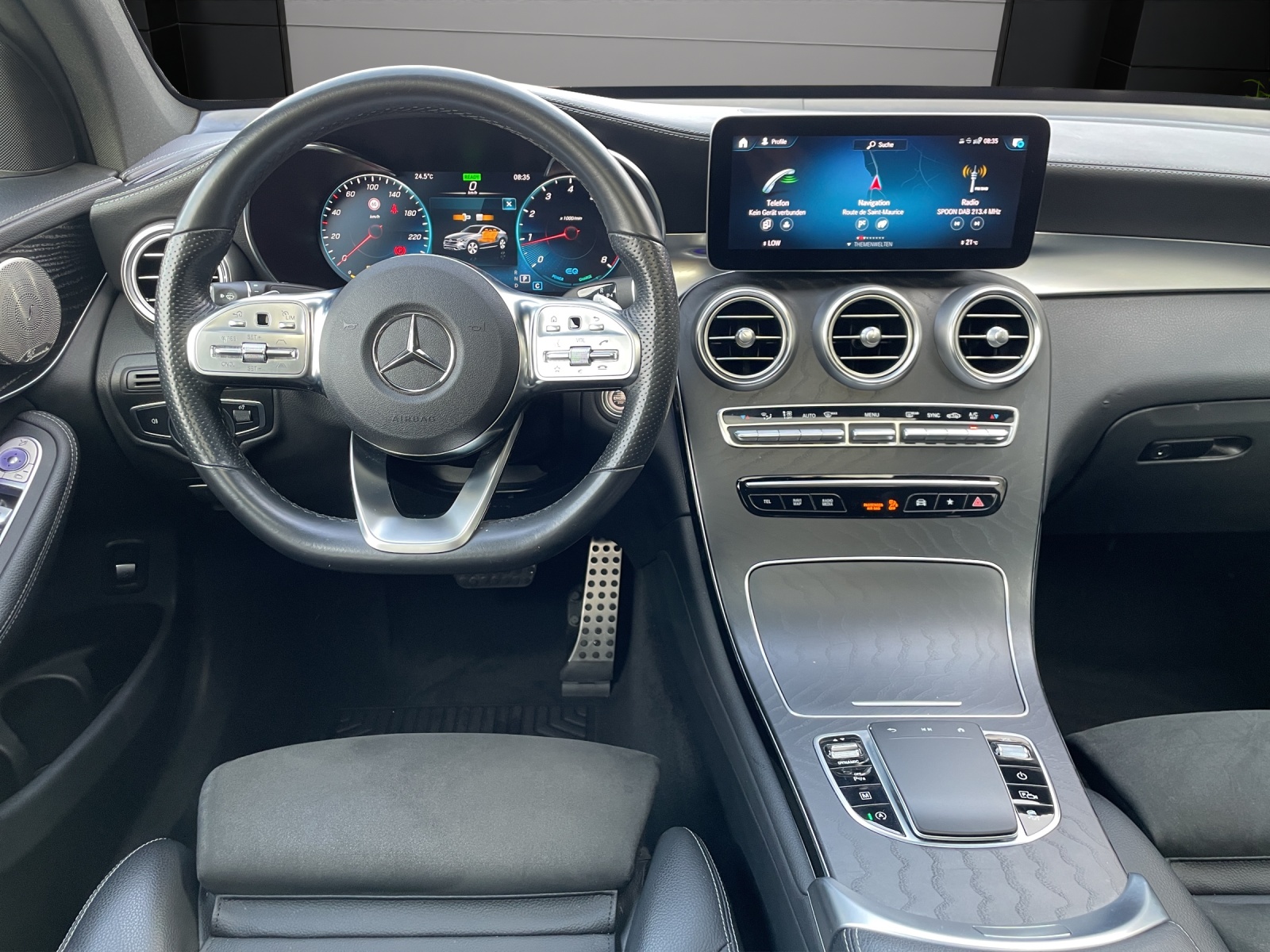 Image MERCEDES-BENZ GLC-300 GLC Coupé 300 AMG Line 4M