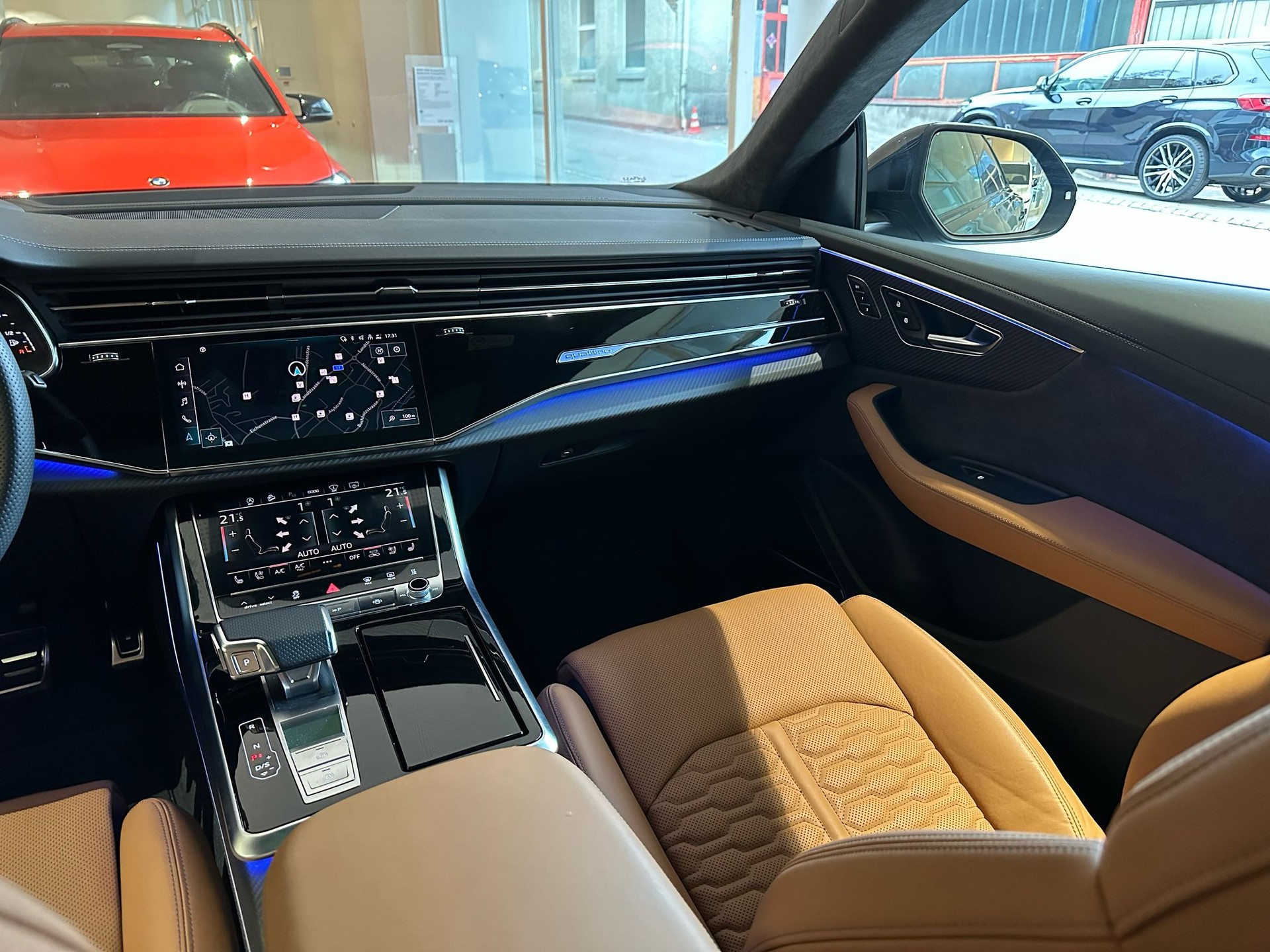 AUDI RSQ8 quattro tiptronic-image-10