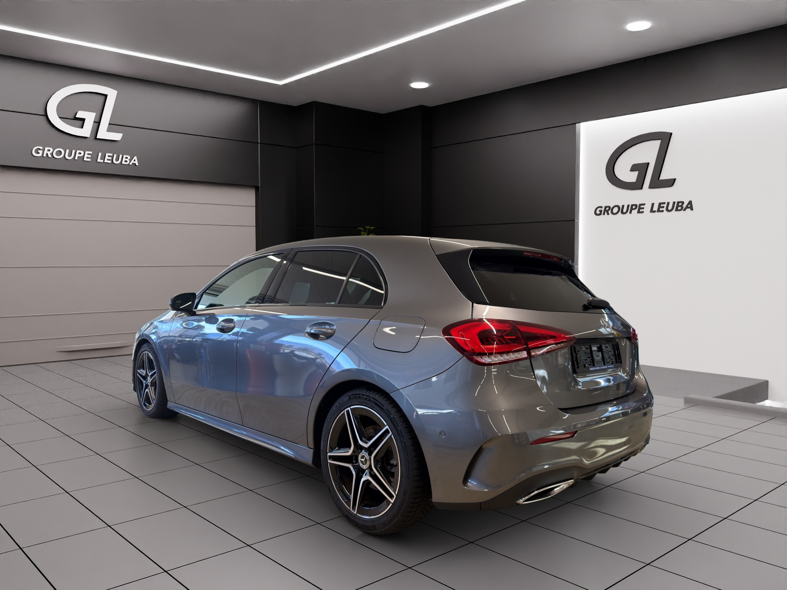 Image MERCEDES-BENZ A-220 A 220 AMG Line