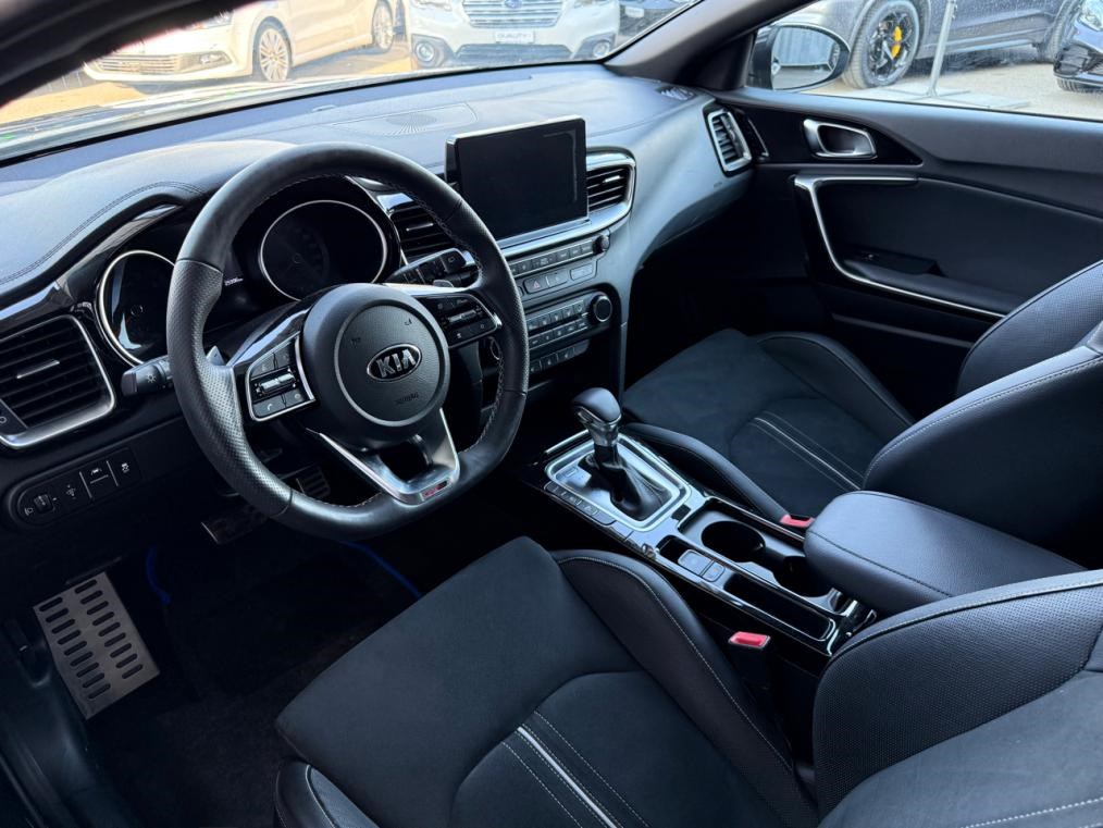 KIA ProCeed 1.4 T-GDi GT-Line DCT-showroom-element-3