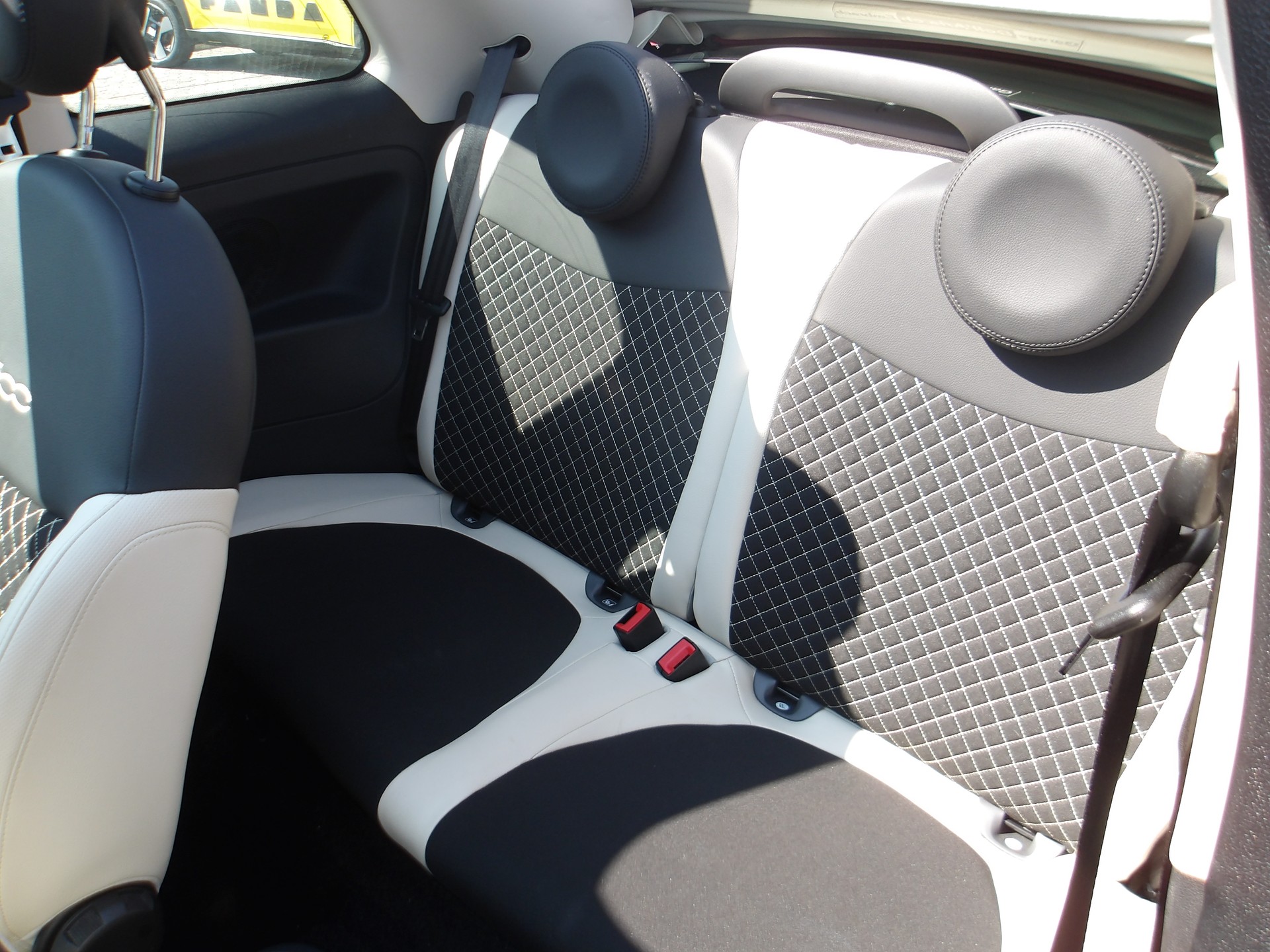 FIAT 500C 1.0 N3 MildHybrid Dolcevita-image-11
