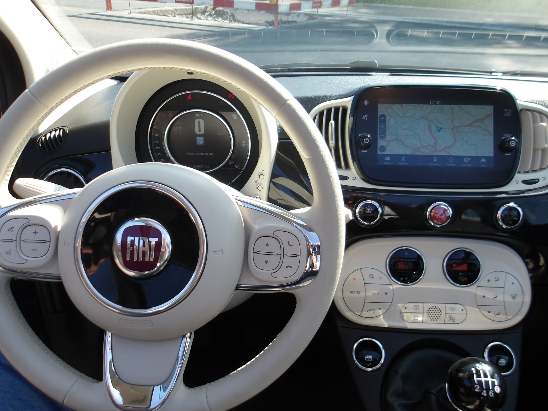 FIAT 500C 1.0 N3 MildHybrid Dolcevita-image-10