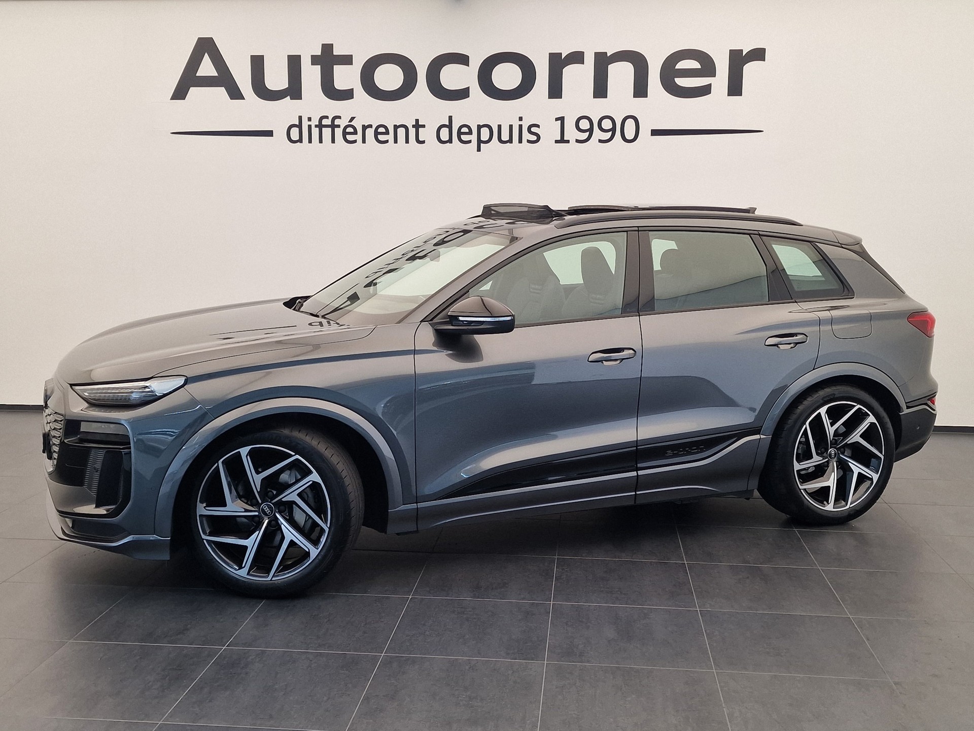 AUDI Q6 e-tron quattro