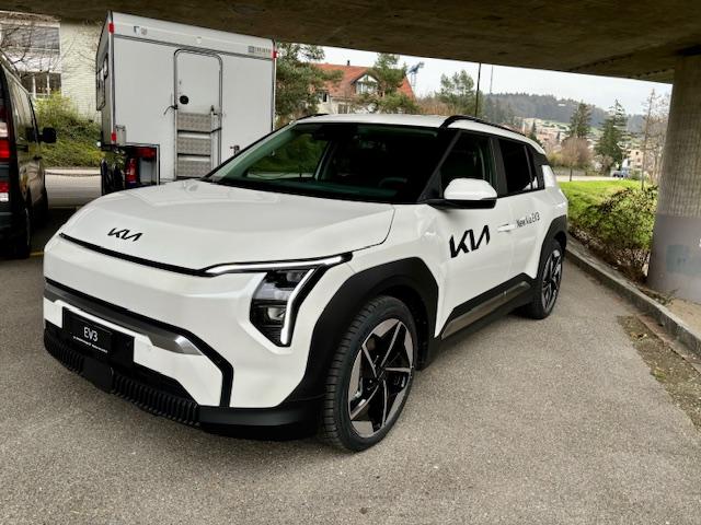 KIA EV3 81 kWh Earth+ (SUV / Geländewagen) KIA KIA EV3 81 kWh Earth+ (SUV / Geländewagen)