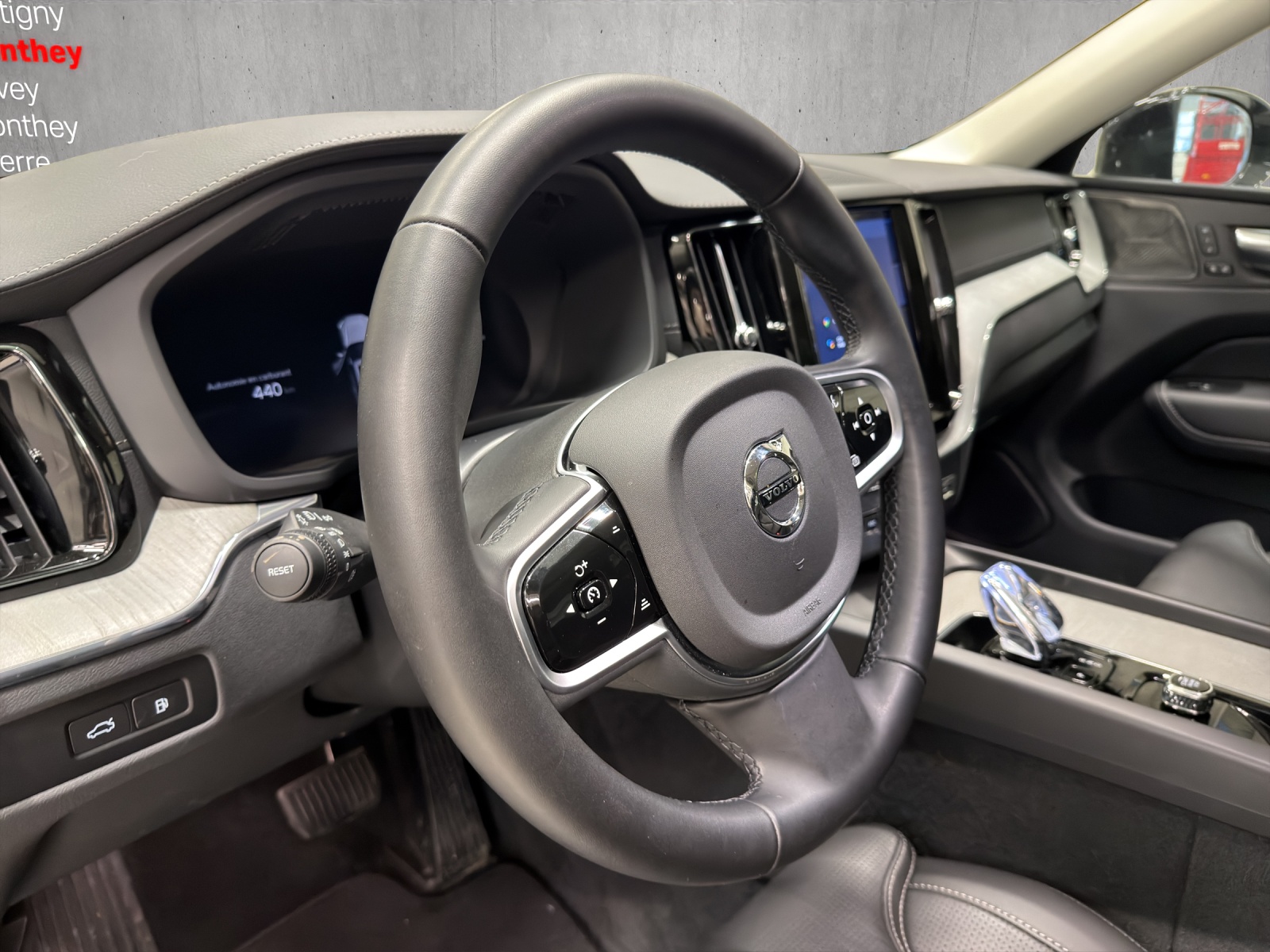 Image VOLVO XC60 XC60 T6 eAWD PluginHybrid Ultra Dark Geartronic