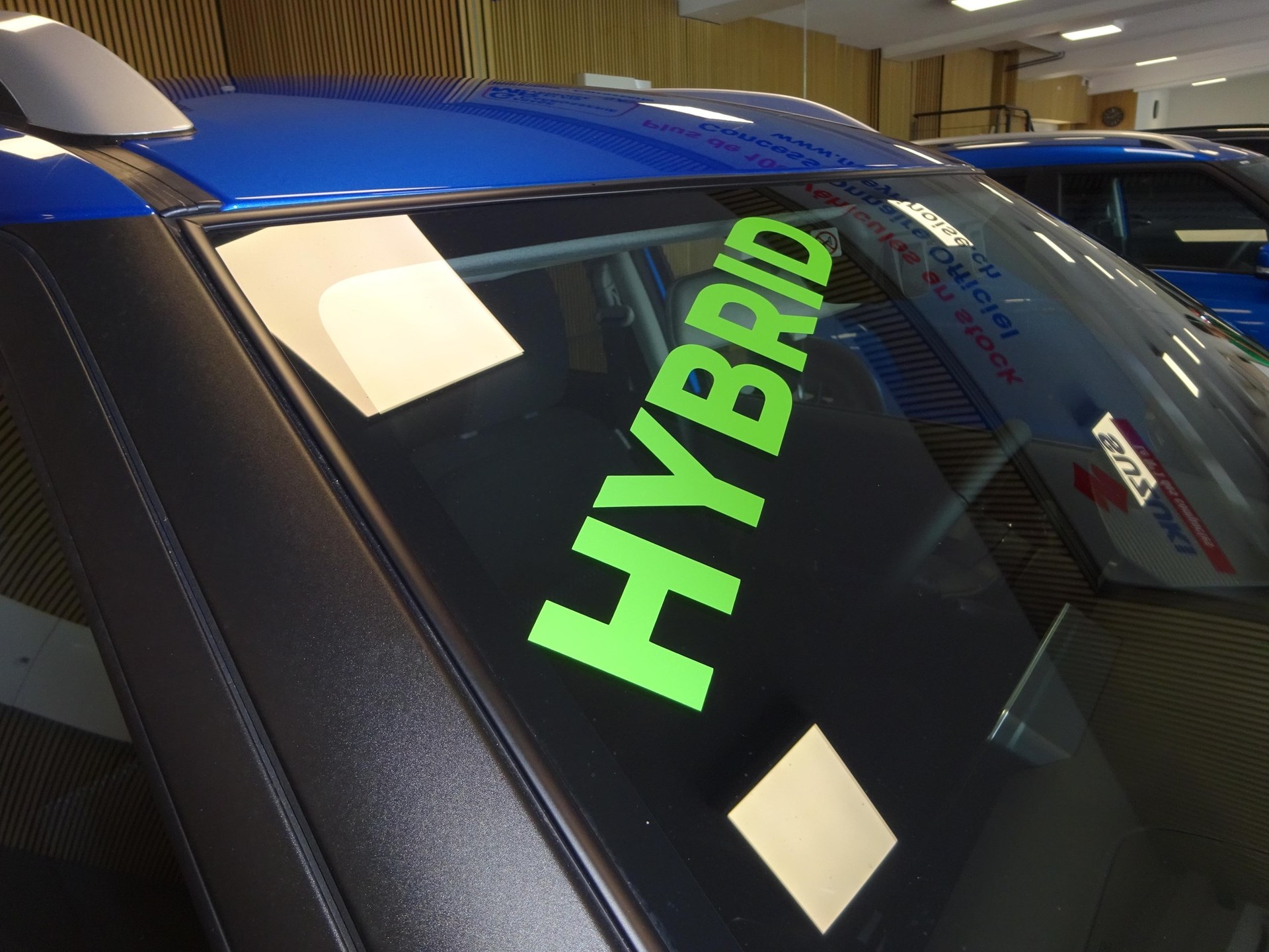 SUZUKI Ignis 1.2 Compact Top Hybrid-showroom-element-1