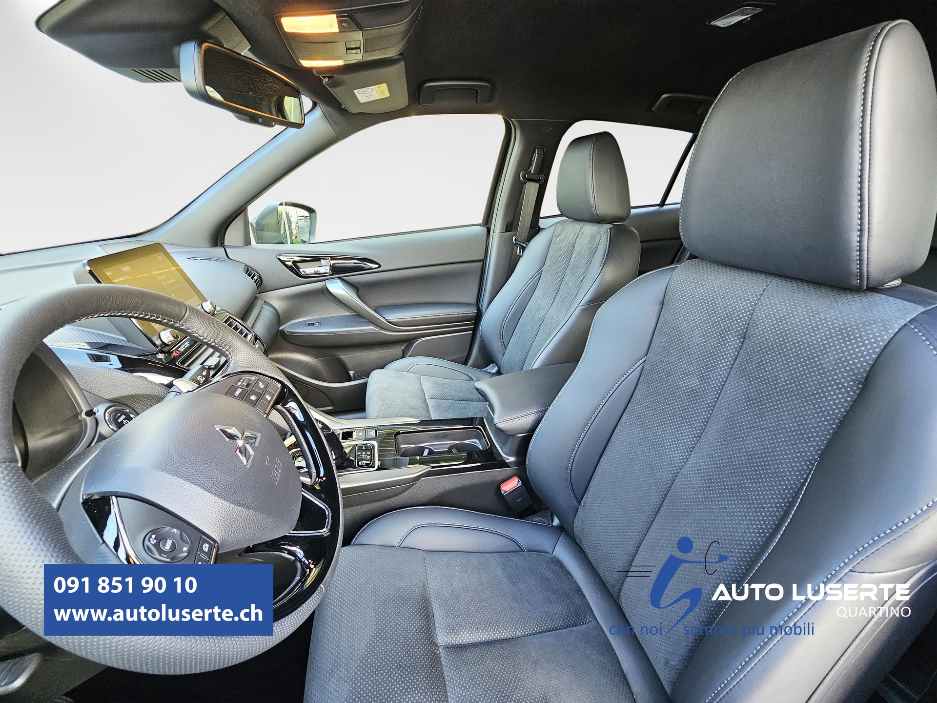 MITSUBISHI Eclipse Cross 2.4 PHEV Blackline 4x4-image-4