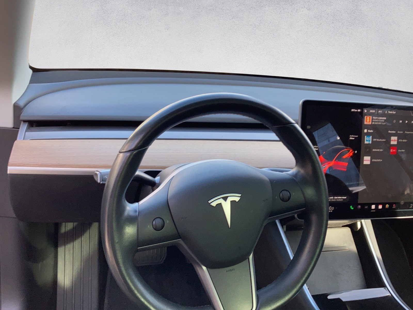 TESLA Model 3 Long Range Dual Motor AWD-image-4